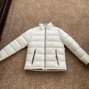 Guess puffer size L